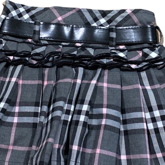 Burberry London Pink and Black Girl's Skirt - Picture 6 of 10